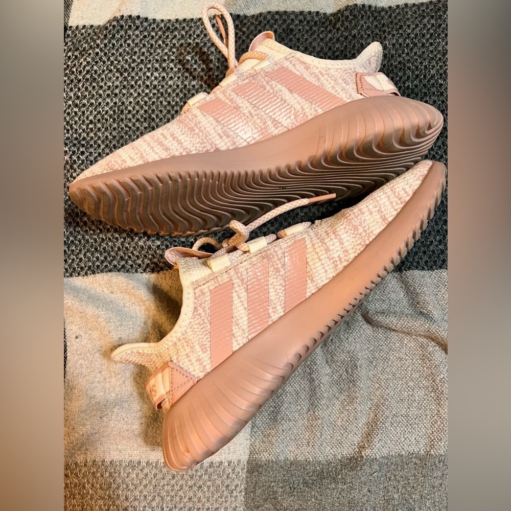 adidas Women’s Peach Pink Knit Sneakers - Picture 4 of 9